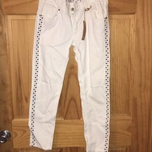 NWT Rue 21 Crop Jeans